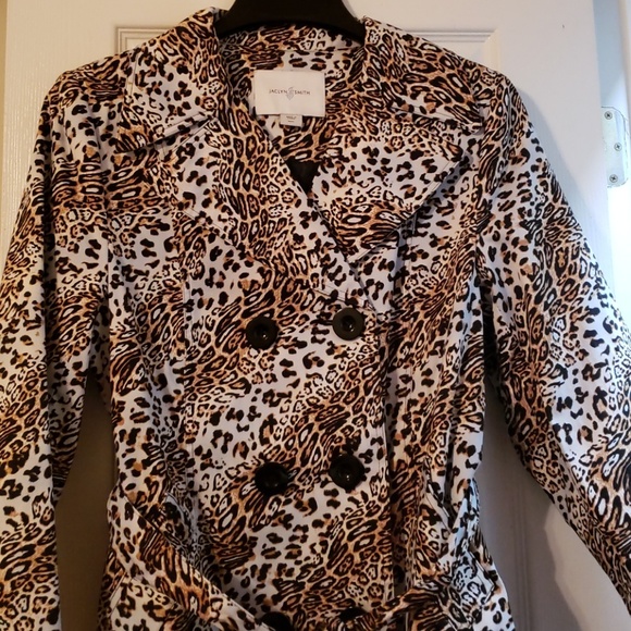 jacket - Picture 2 of 3